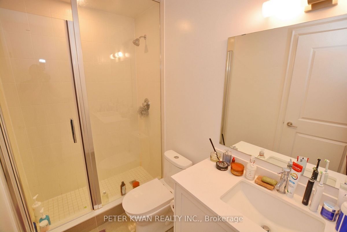 10 Gatineau Drive Vaughan 10 Gatineau Drive Vaughan