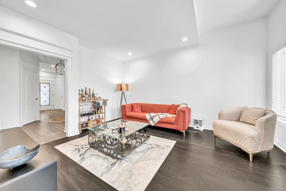 406 Hewitt Circle Newmarket 406 Hewitt Circle Newmarket