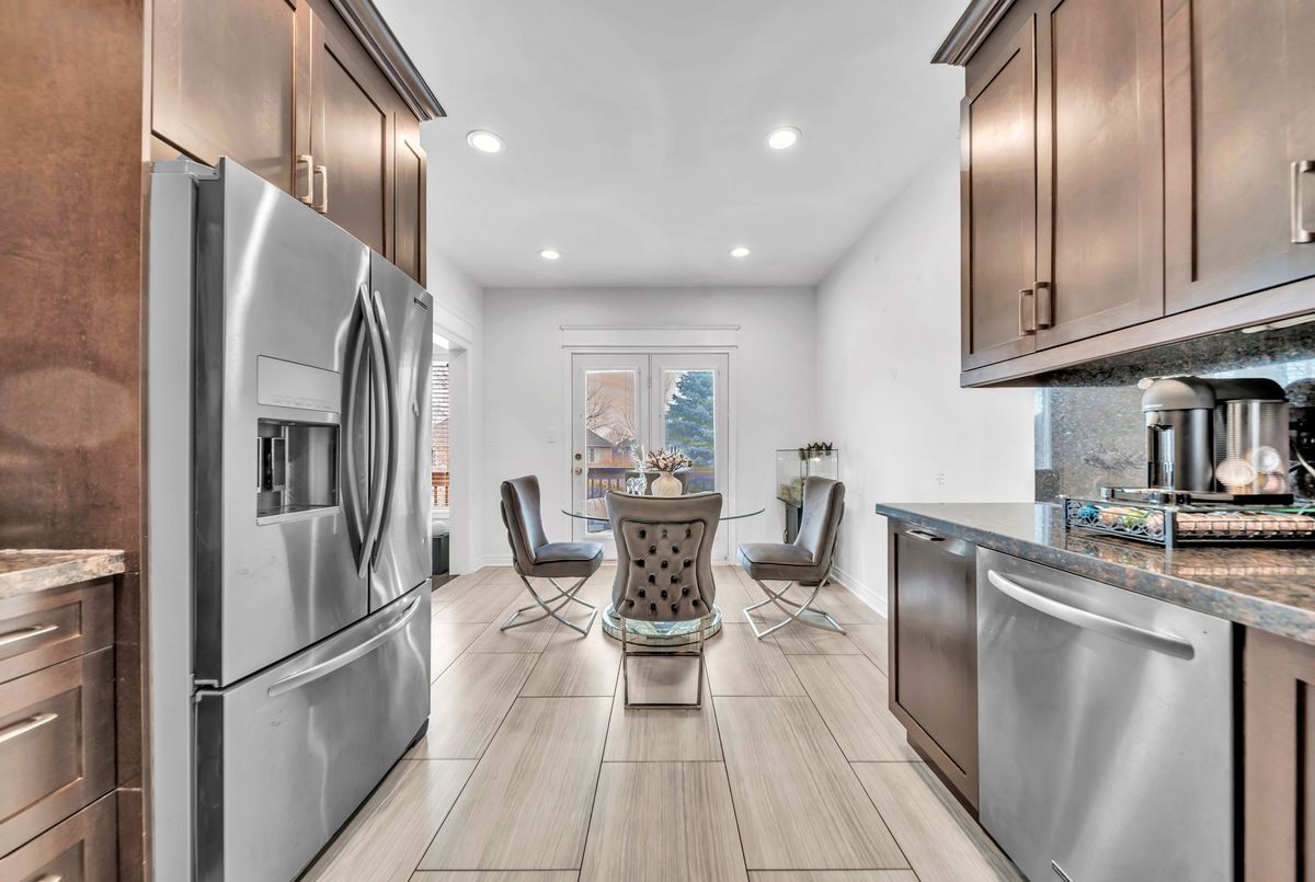 406 Hewitt Circle Newmarket 406 Hewitt Circle Newmarket