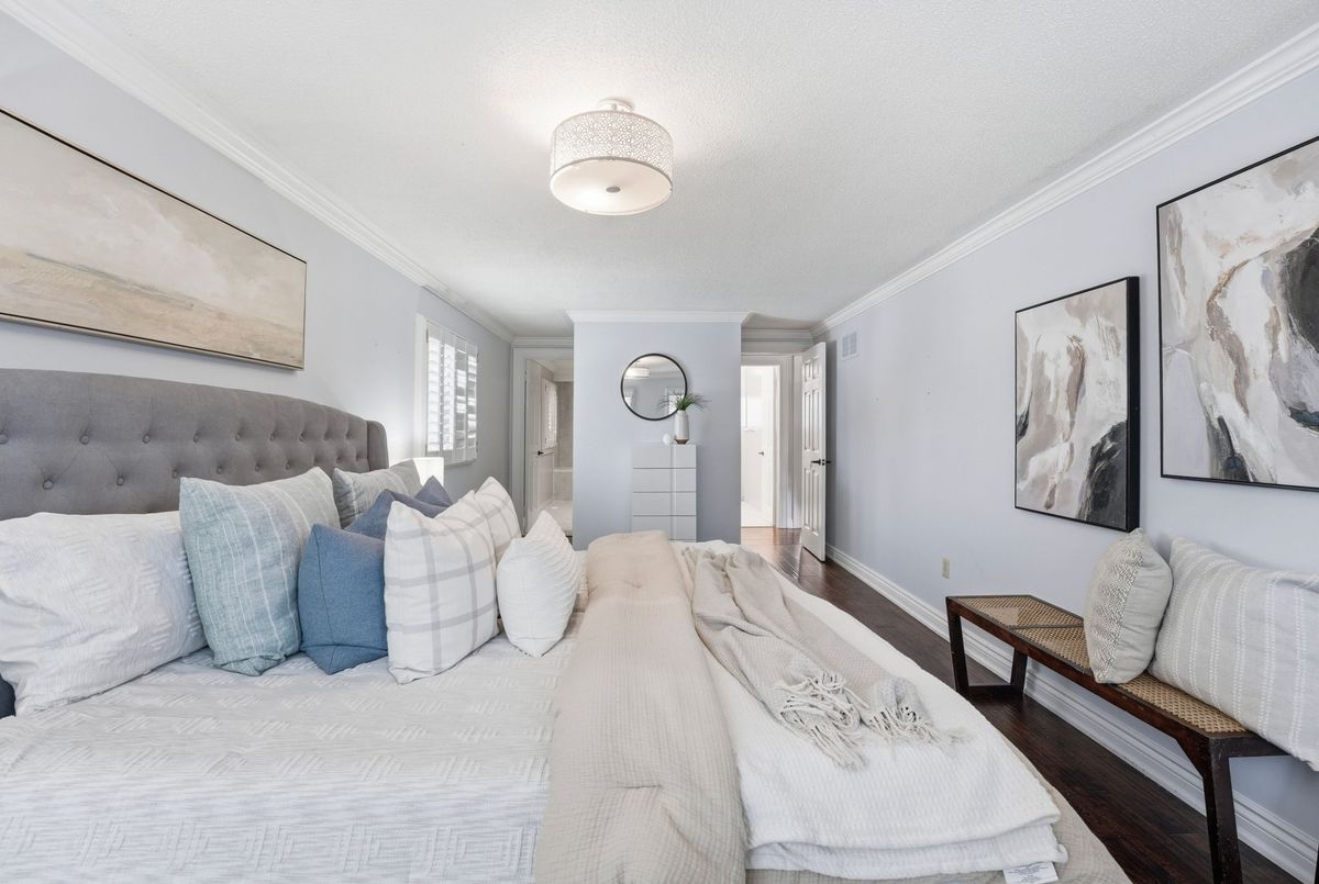 2 Meyer Circle Markham 2 Meyer Circle Markham