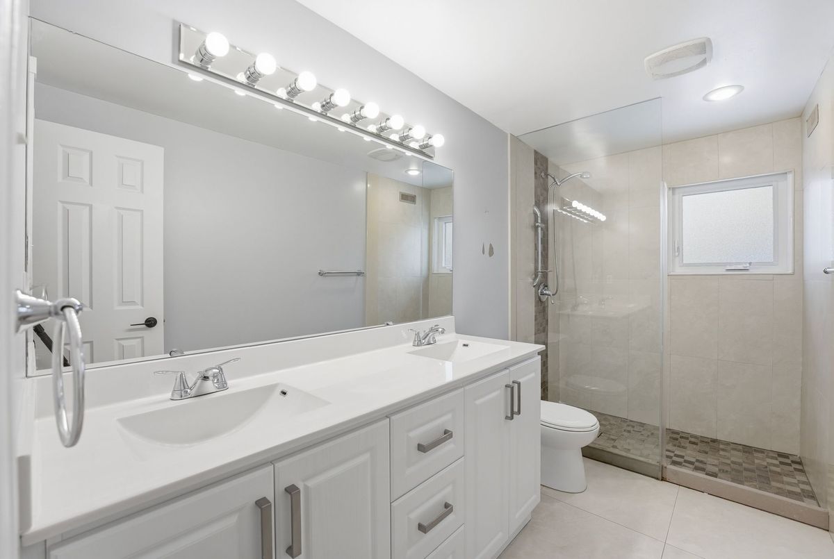 2 Meyer Circle Markham 2 Meyer Circle Markham