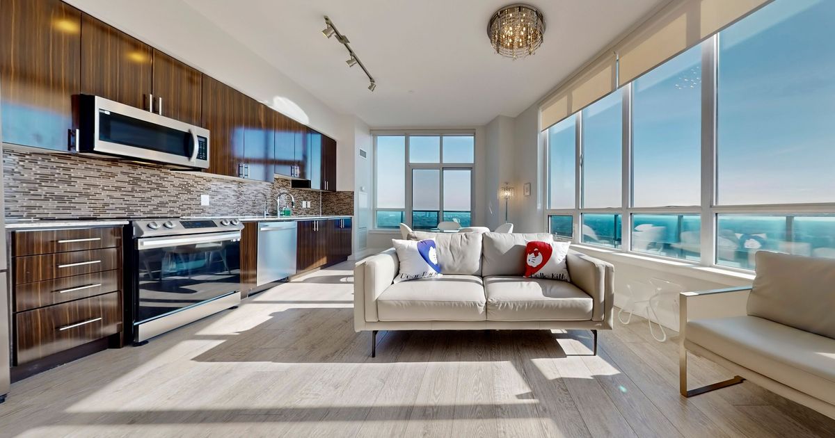 7161 Yonge Street Markham