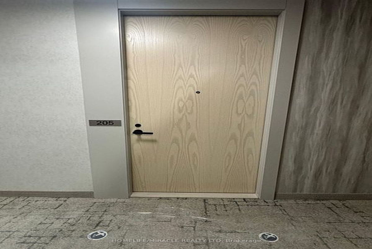 195 Commerce Street Vaughan 195 Commerce Street Vaughan