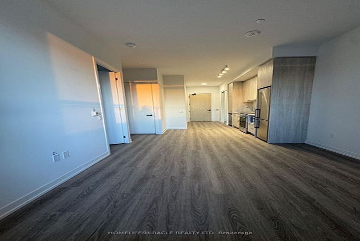 195 Commerce Street Vaughan 195 Commerce Street Vaughan