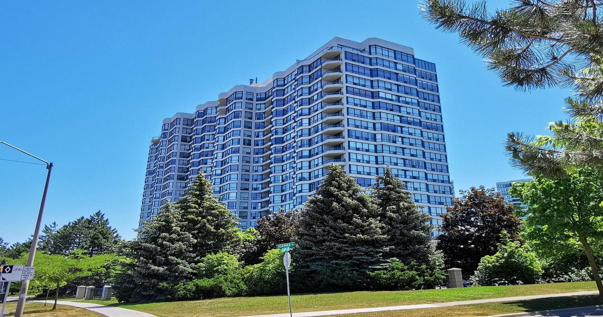 1 Clark Avenue W Vaughan