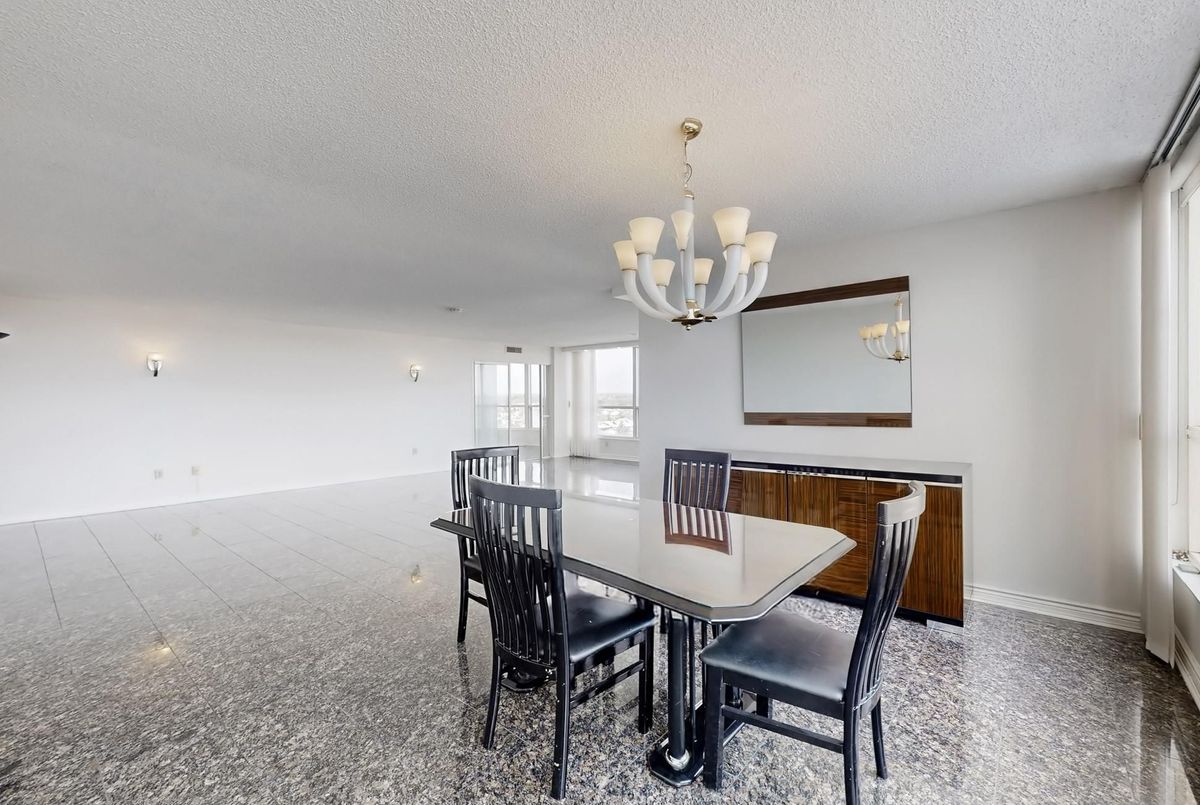 1 Clark Avenue W Vaughan 1 Clark Avenue W Vaughan