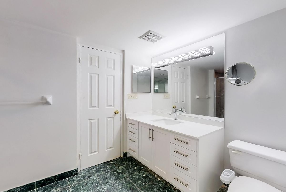 1 Clark Avenue W Vaughan 1 Clark Avenue W Vaughan