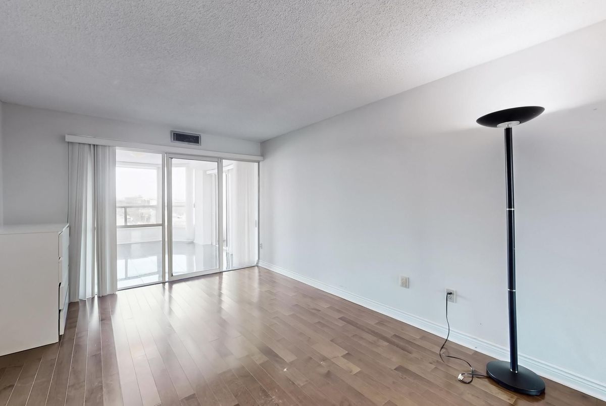 1 Clark Avenue W Vaughan 1 Clark Avenue W Vaughan