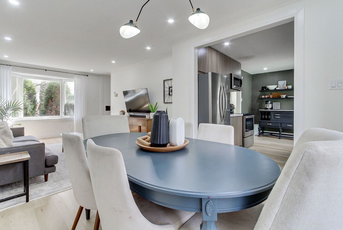 388 Terry Drive Newmarket 388 Terry Drive Newmarket