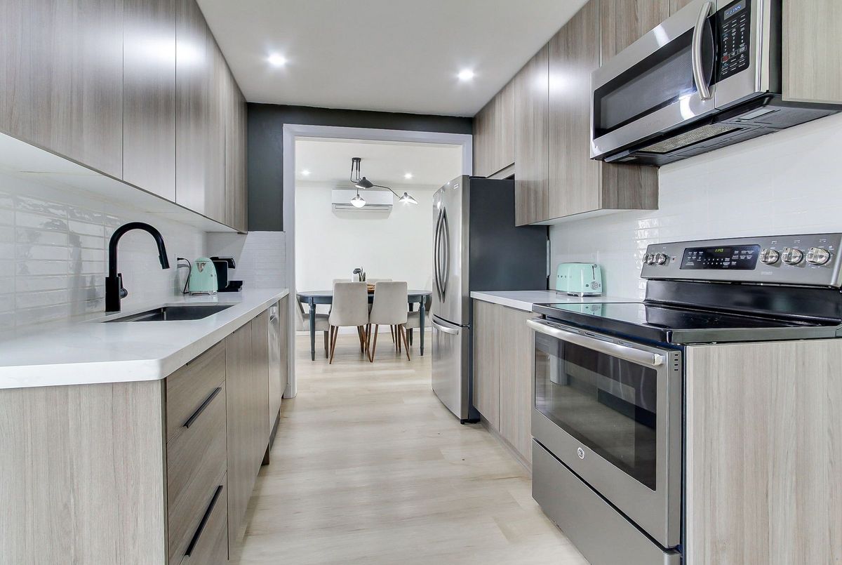 388 Terry Drive Newmarket 388 Terry Drive Newmarket