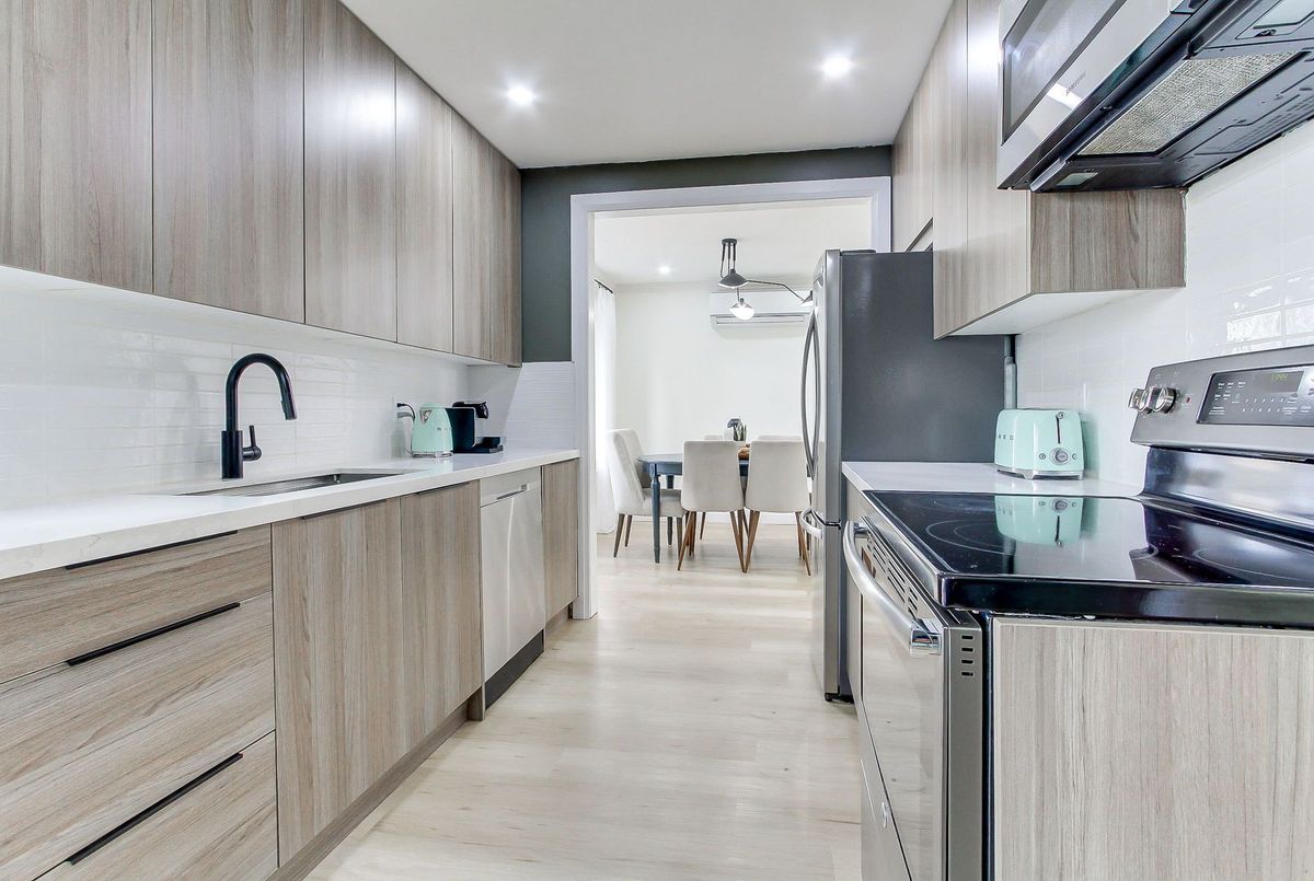 388 Terry Drive Newmarket 388 Terry Drive Newmarket