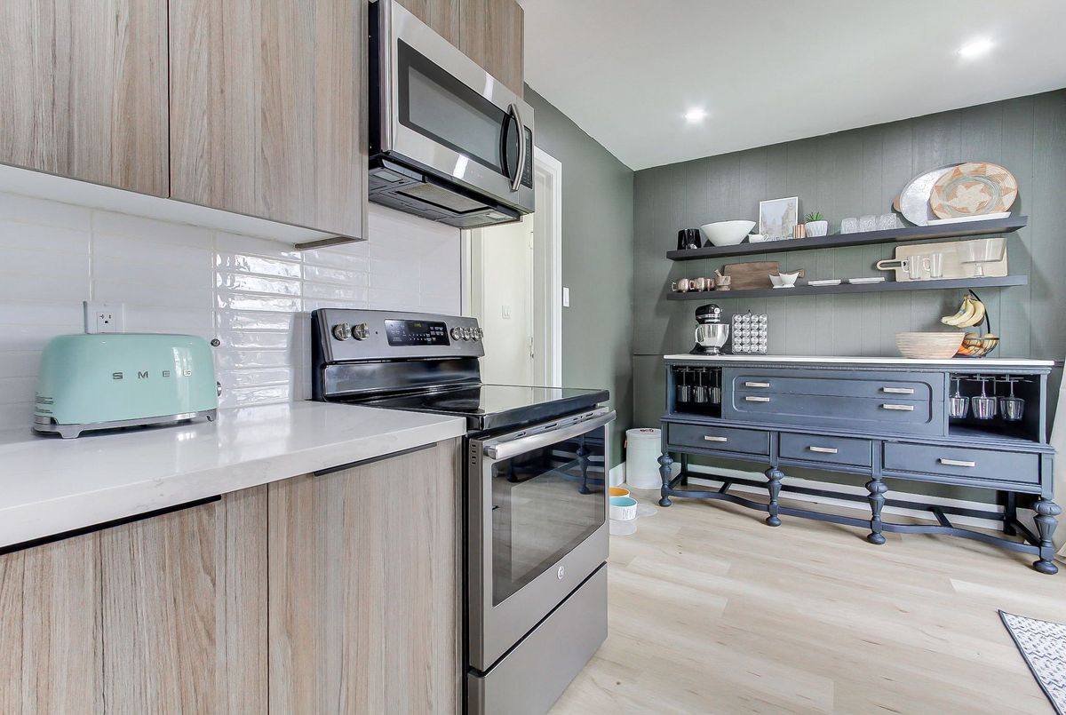 388 Terry Drive Newmarket 388 Terry Drive Newmarket