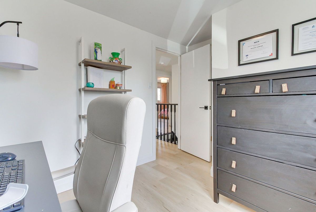 388 Terry Drive Newmarket 388 Terry Drive Newmarket