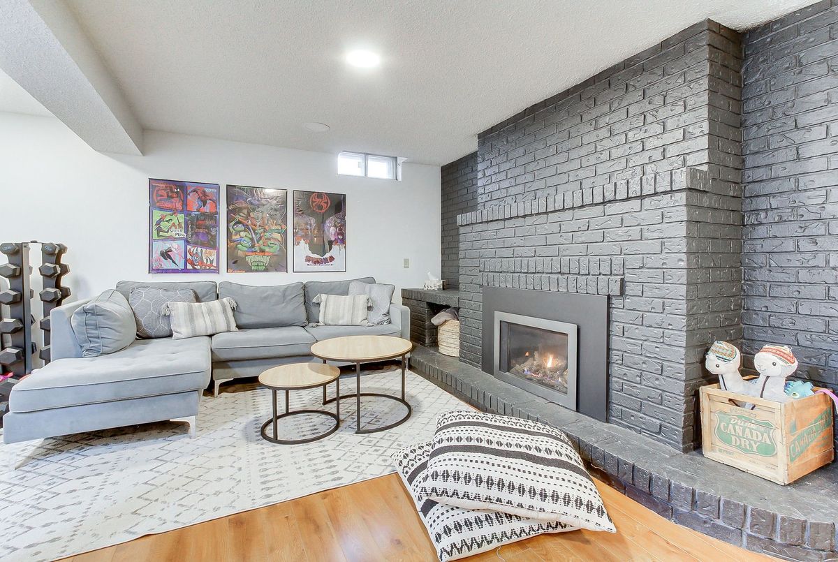 388 Terry Drive Newmarket 388 Terry Drive Newmarket