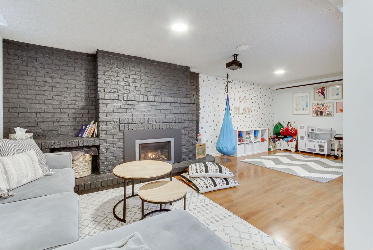 388 Terry Drive Newmarket 388 Terry Drive Newmarket