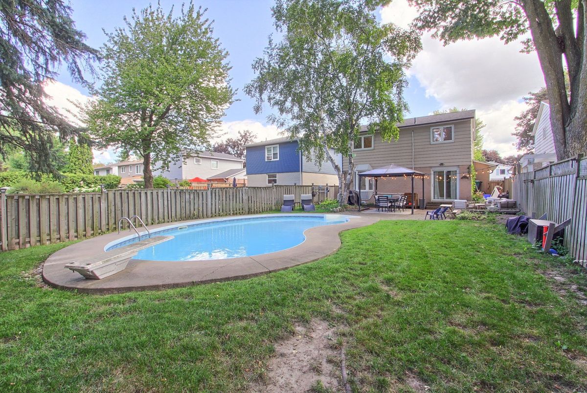 388 Terry Drive Newmarket 388 Terry Drive Newmarket