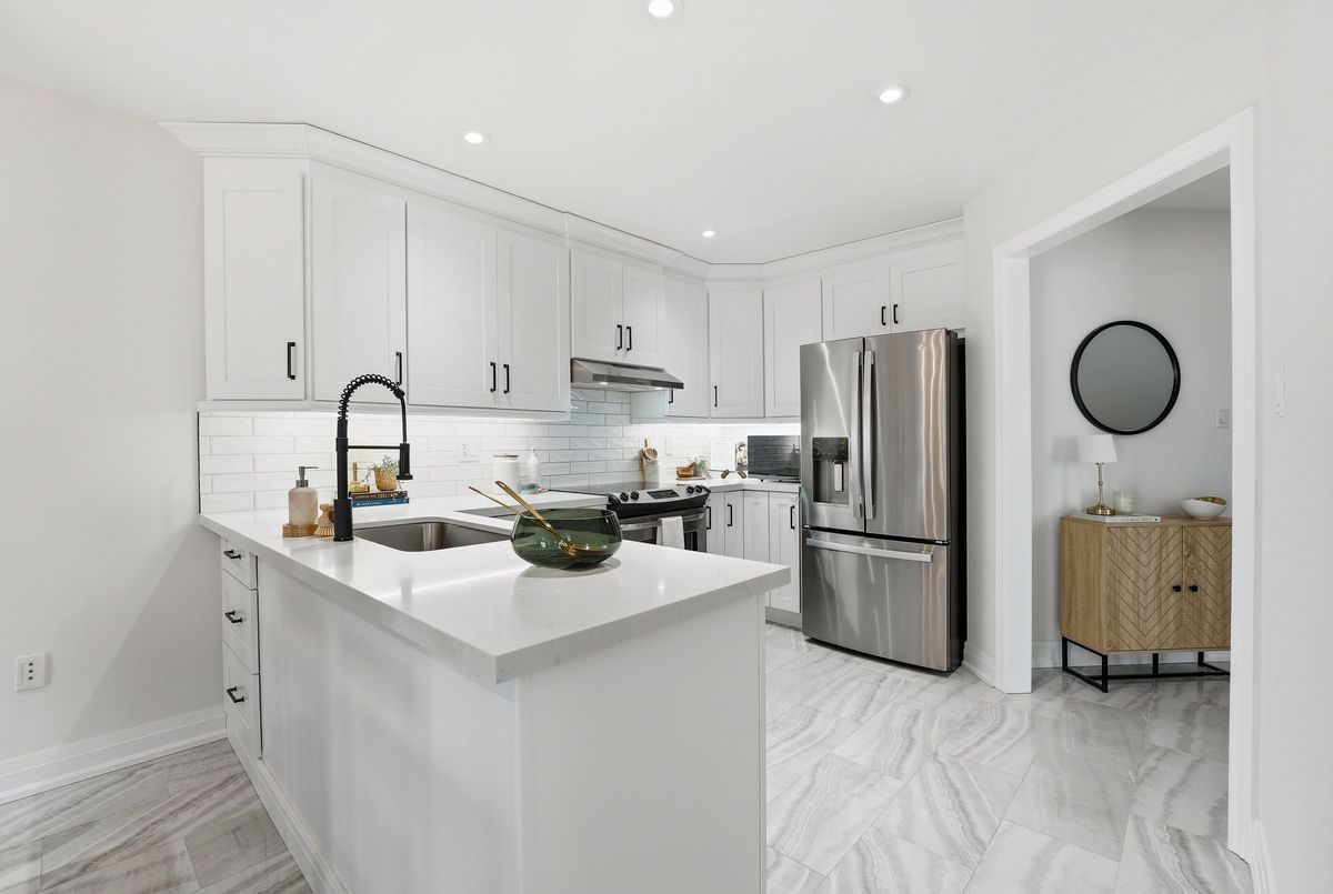 55 Christina Crescent Bradford West Gwillimbury 55 Christina Crescent Bradford West Gwillimbury