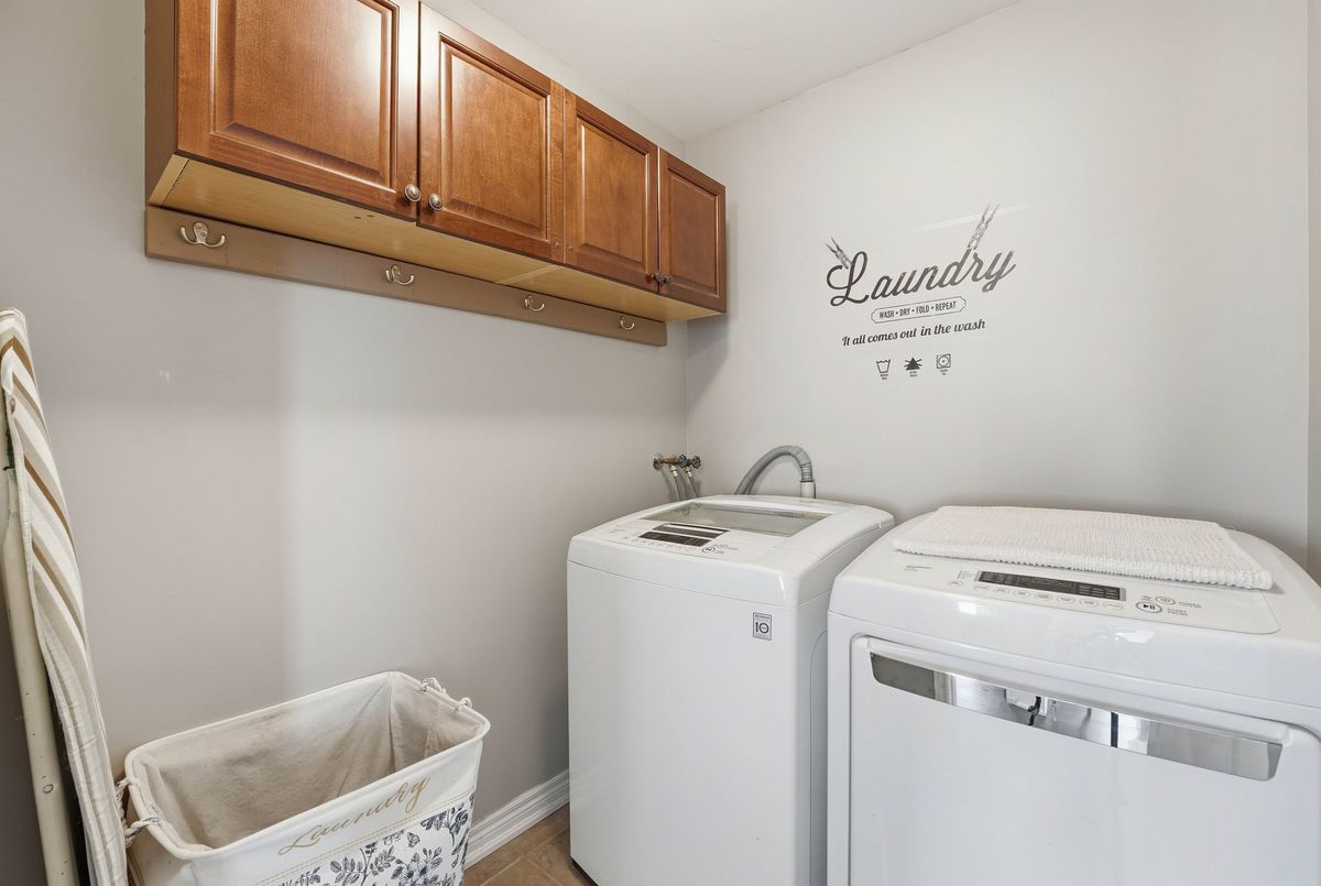 55 Christina Crescent Bradford West Gwillimbury 55 Christina Crescent Bradford West Gwillimbury