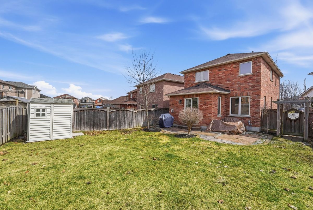 55 Christina Crescent Bradford West Gwillimbury 55 Christina Crescent Bradford West Gwillimbury