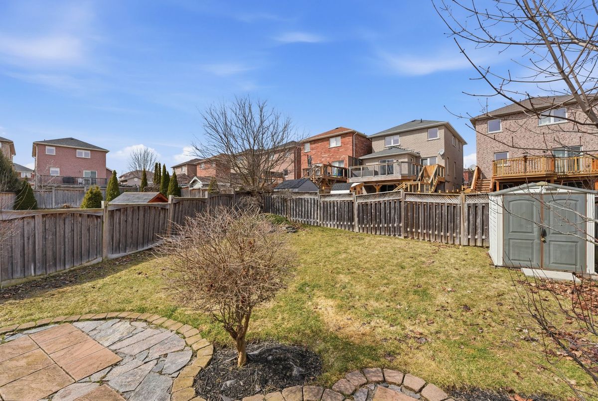 55 Christina Crescent Bradford West Gwillimbury 55 Christina Crescent Bradford West Gwillimbury