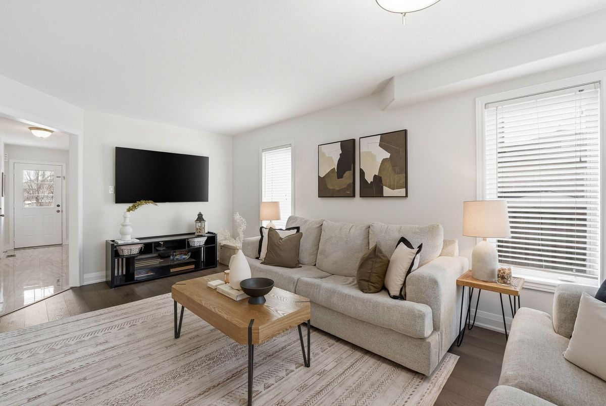 55 Christina Crescent Bradford West Gwillimbury 55 Christina Crescent Bradford West Gwillimbury