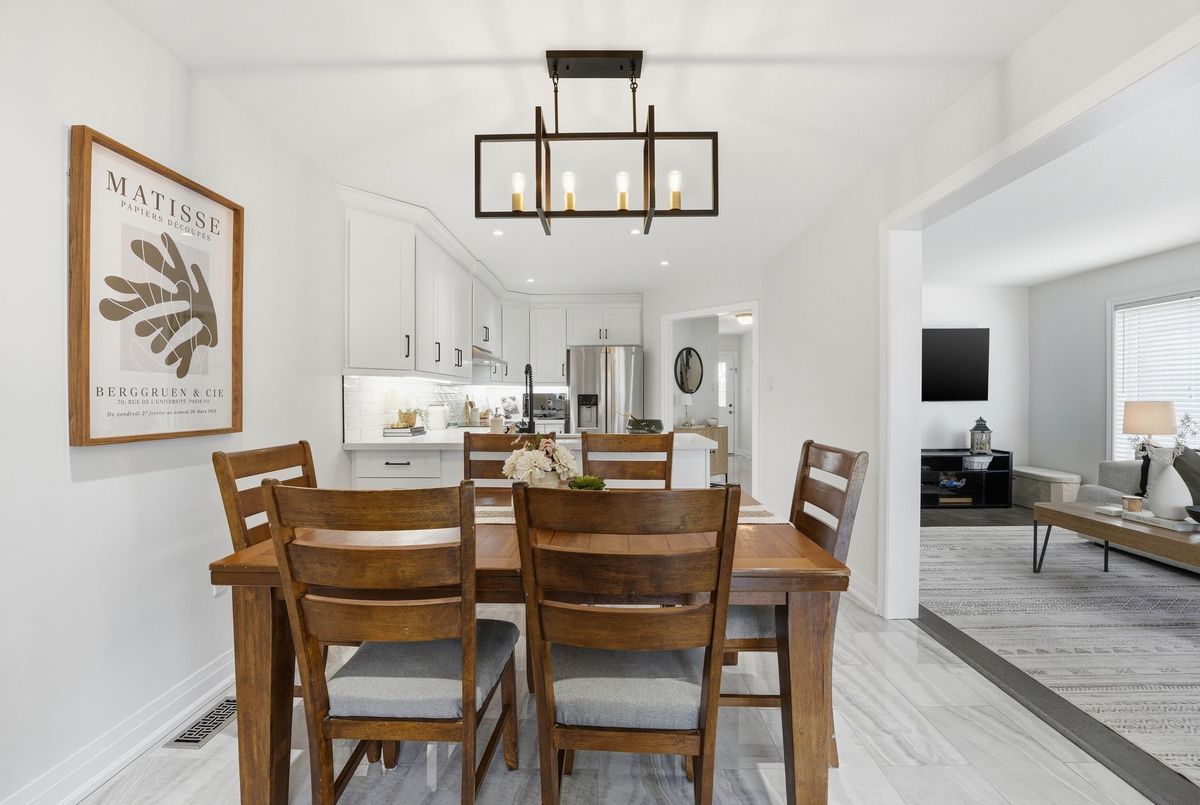 55 Christina Crescent Bradford West Gwillimbury 55 Christina Crescent Bradford West Gwillimbury