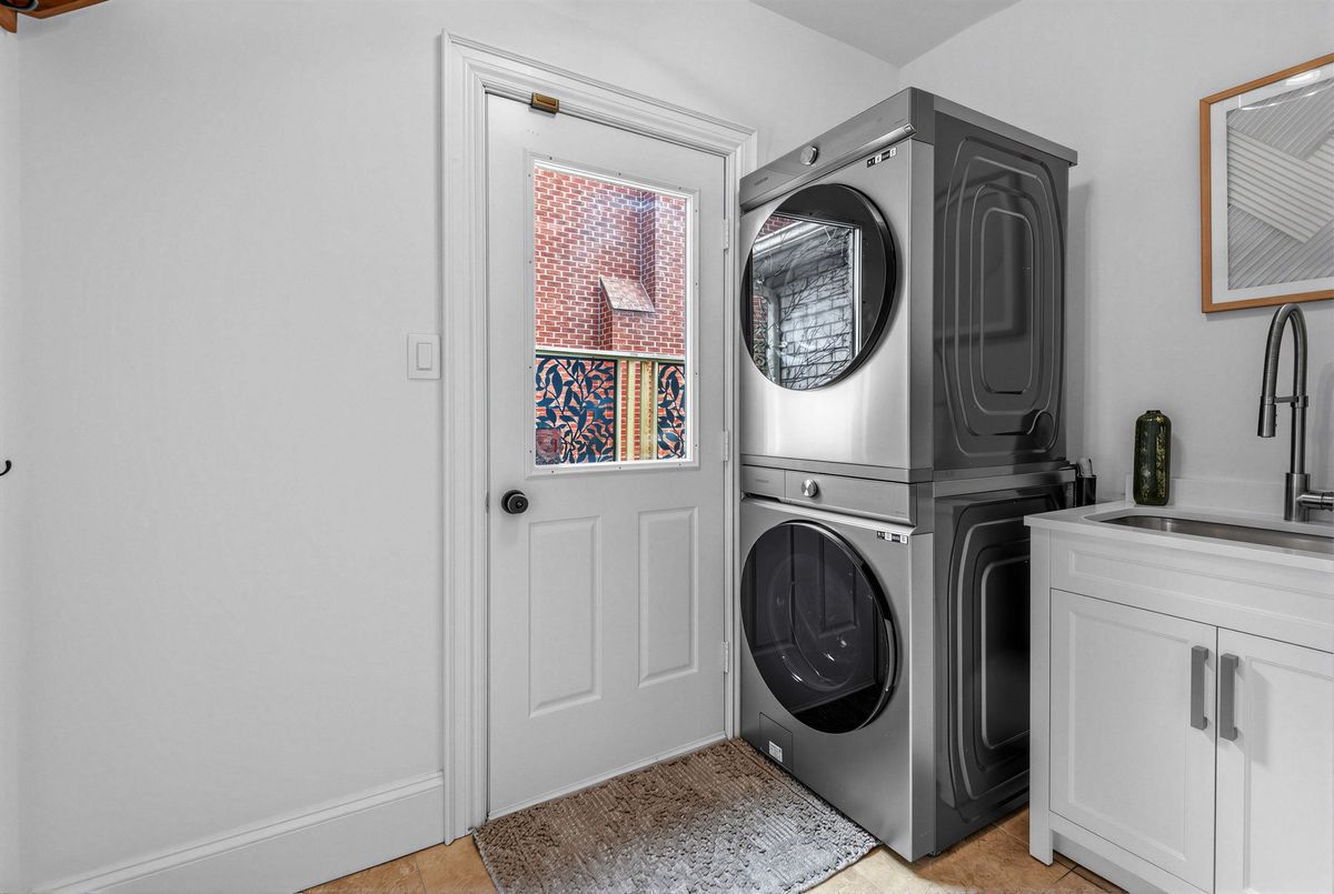 986 Stonehaven Avenue Newmarket 986 Stonehaven Avenue Newmarket