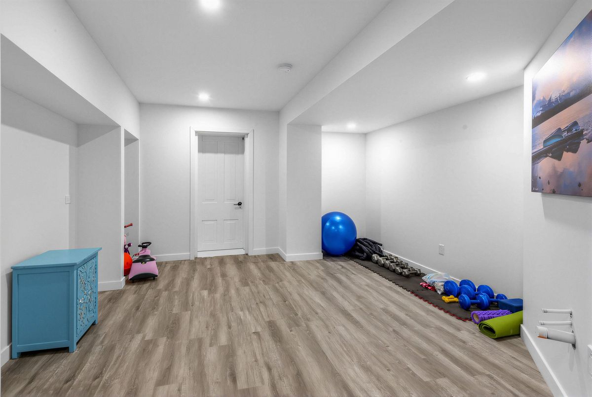 986 Stonehaven Avenue Newmarket 986 Stonehaven Avenue Newmarket