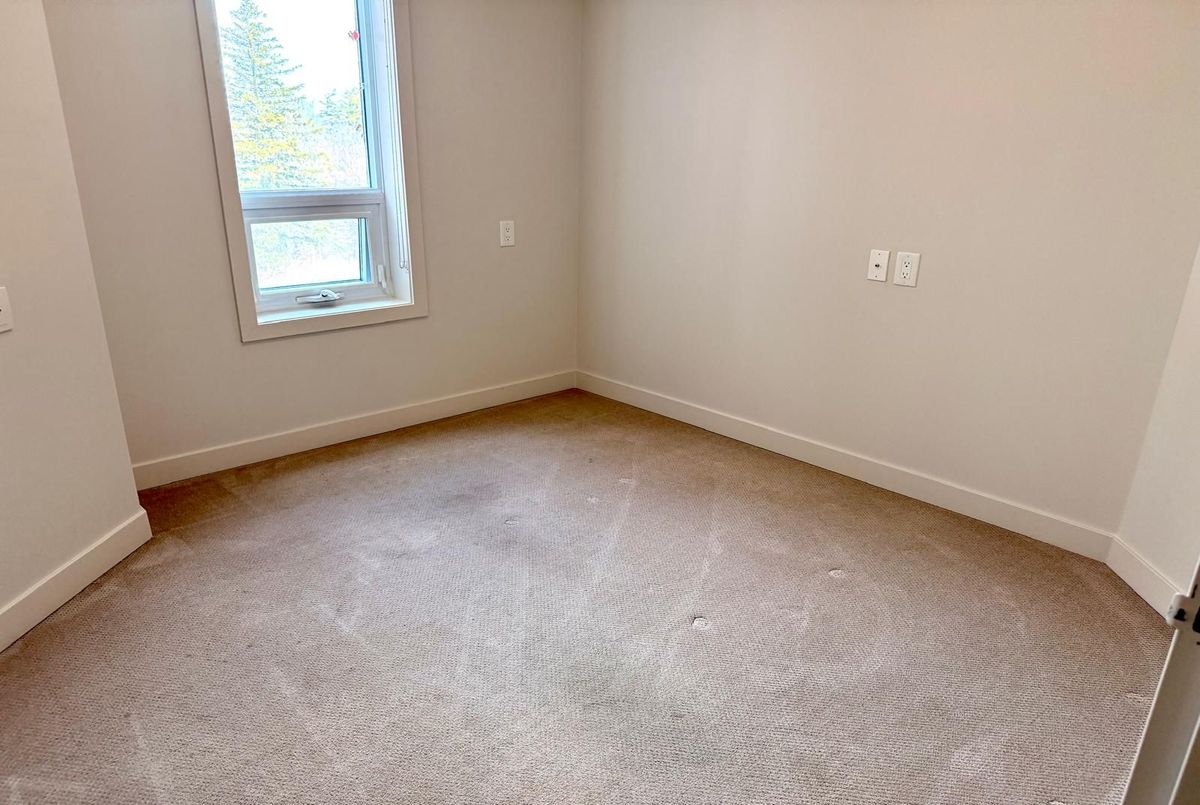 275 Woodbridge Avenue Vaughan 275 Woodbridge Avenue Vaughan