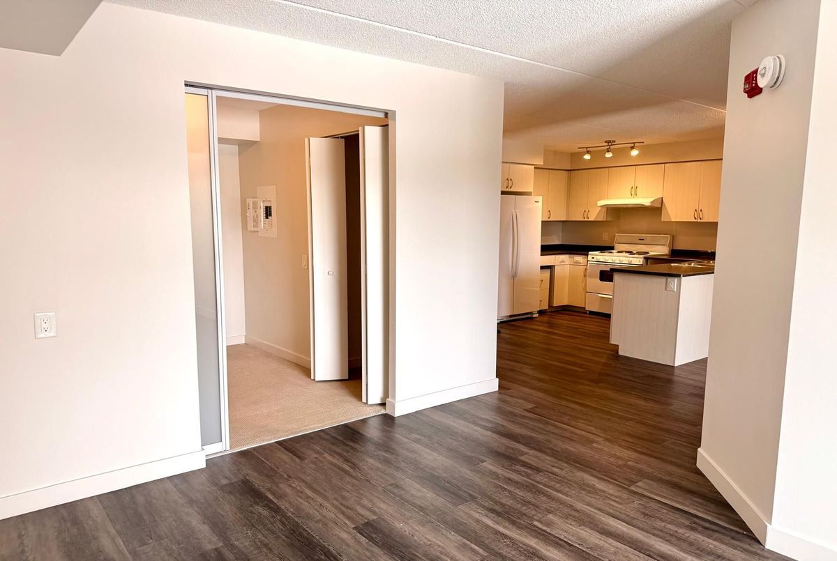 275 Woodbridge Avenue Vaughan 275 Woodbridge Avenue Vaughan