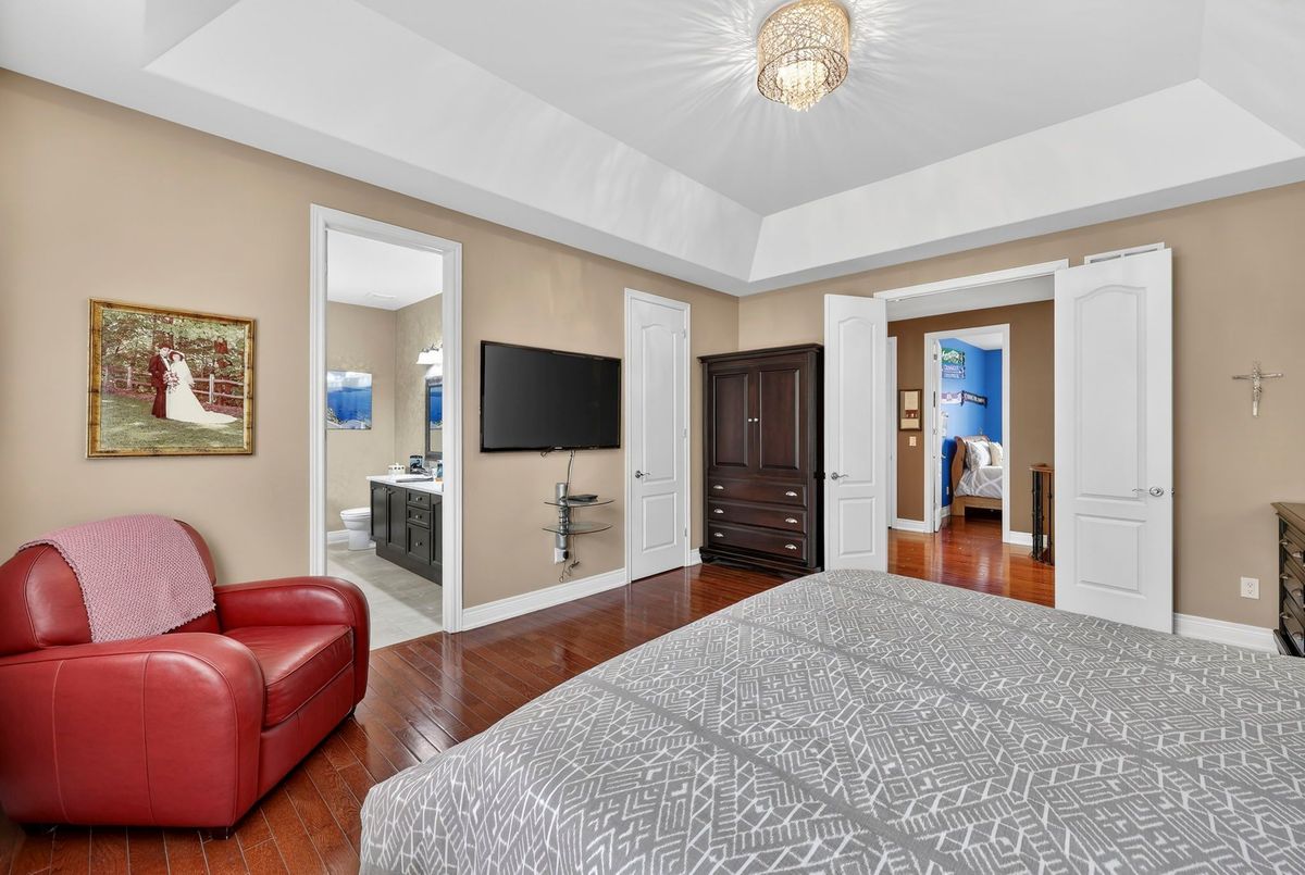 19 Shore Crescent Georgina 19 Shore Crescent Georgina