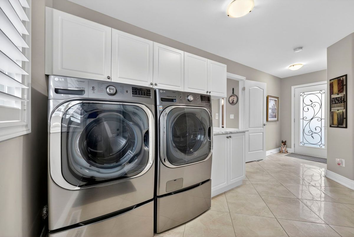 19 Shore Crescent Georgina 19 Shore Crescent Georgina