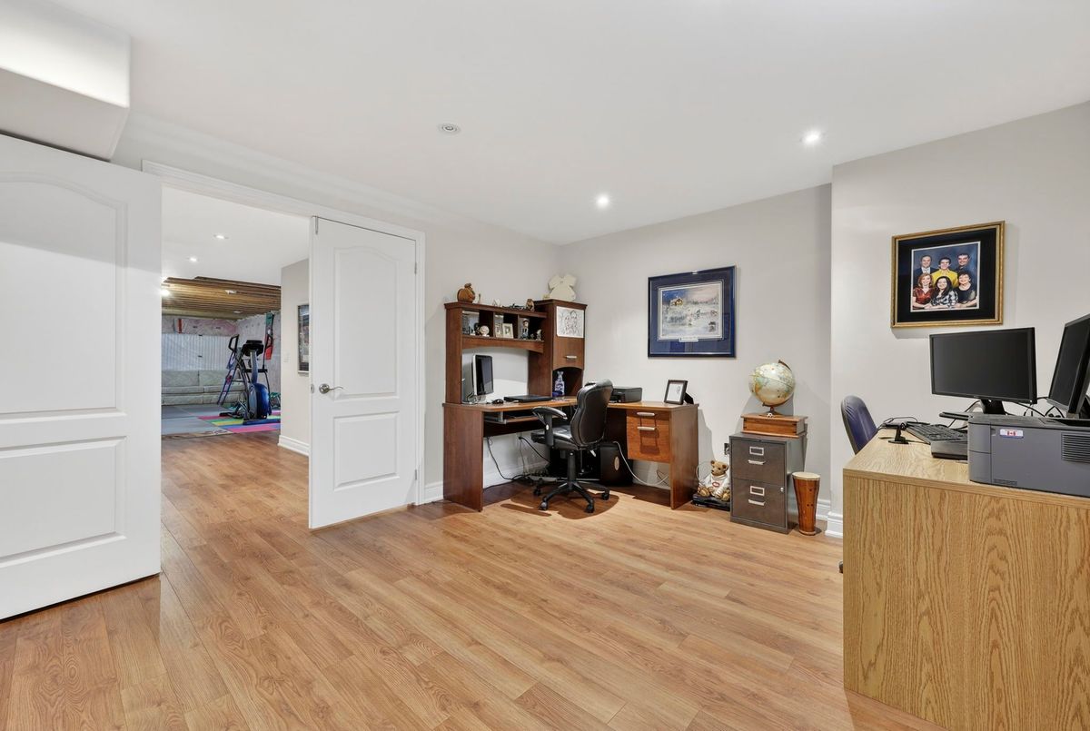 19 Shore Crescent Georgina 19 Shore Crescent Georgina