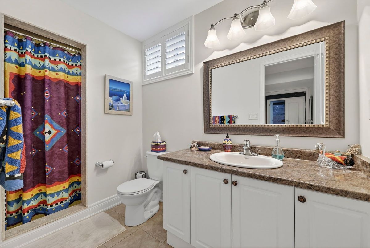 19 Shore Crescent Georgina 19 Shore Crescent Georgina