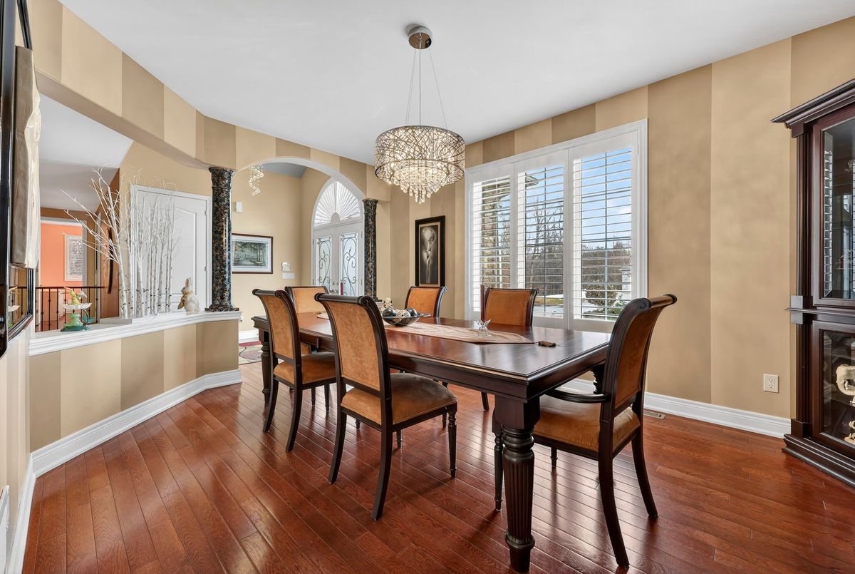 19 Shore Crescent Georgina 19 Shore Crescent Georgina