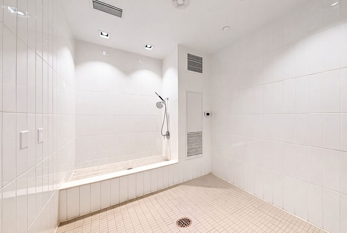 95 ONEIDA Crescent Richmond Hill 95 ONEIDA Crescent Richmond Hill