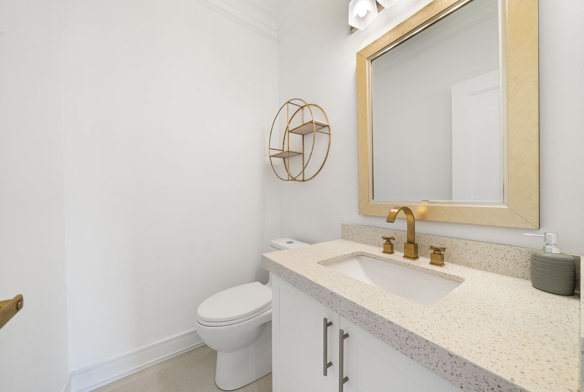 12 Fisico Court Richmond Hill 12 Fisico Court Richmond Hill