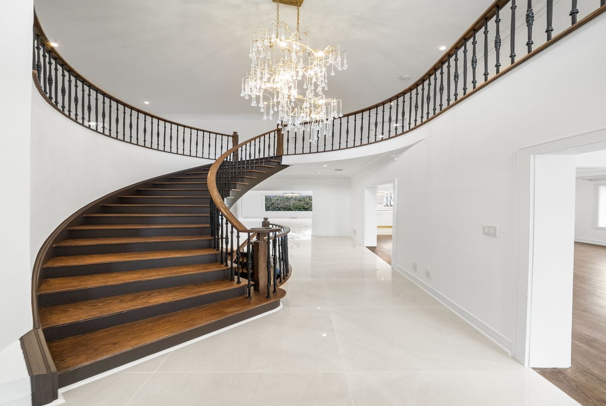 12 Fisico Court Richmond Hill 12 Fisico Court Richmond Hill