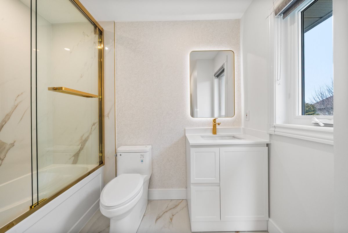 12 Fisico Court Richmond Hill 12 Fisico Court Richmond Hill