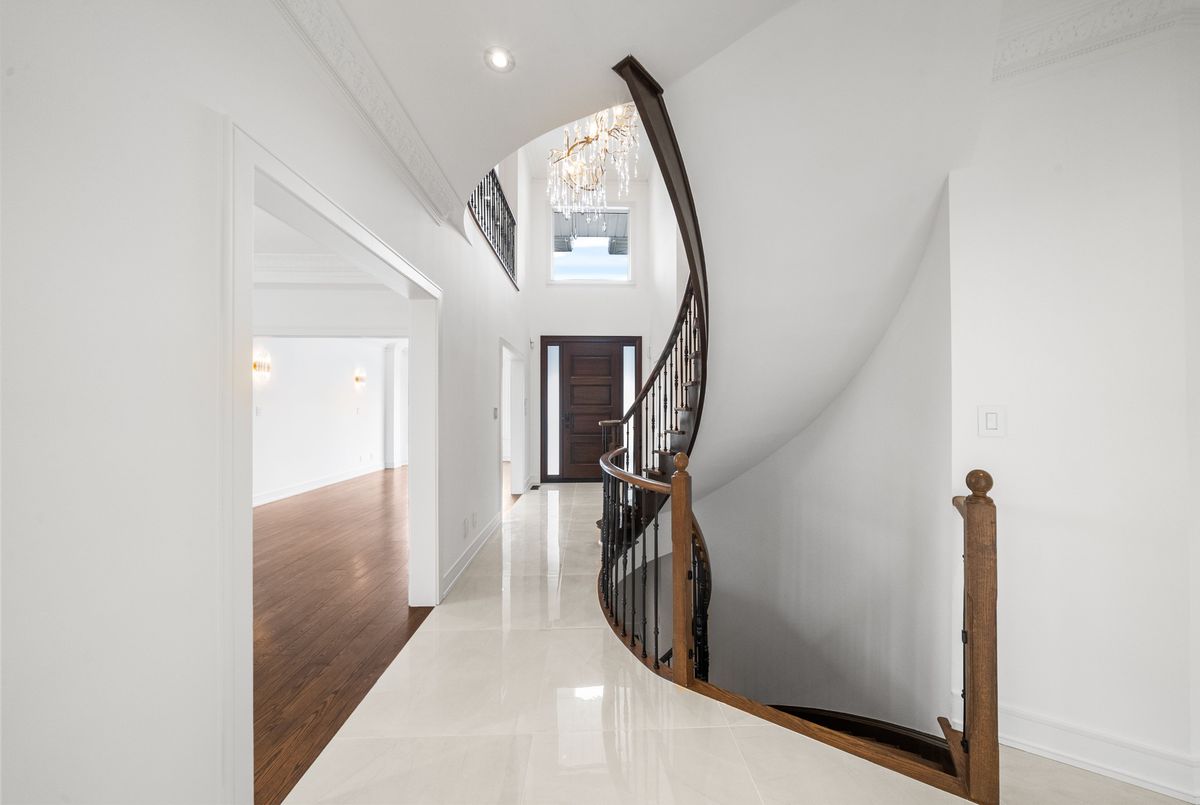 12 Fisico Court Richmond Hill 12 Fisico Court Richmond Hill