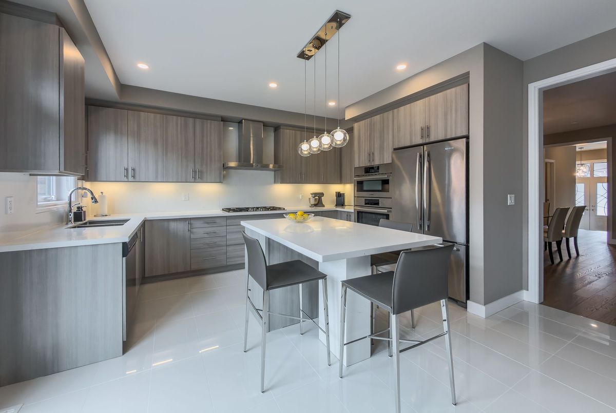 77 Leaden Hall Drive East Gwillimbury 77 Leaden Hall Drive East Gwillimbury