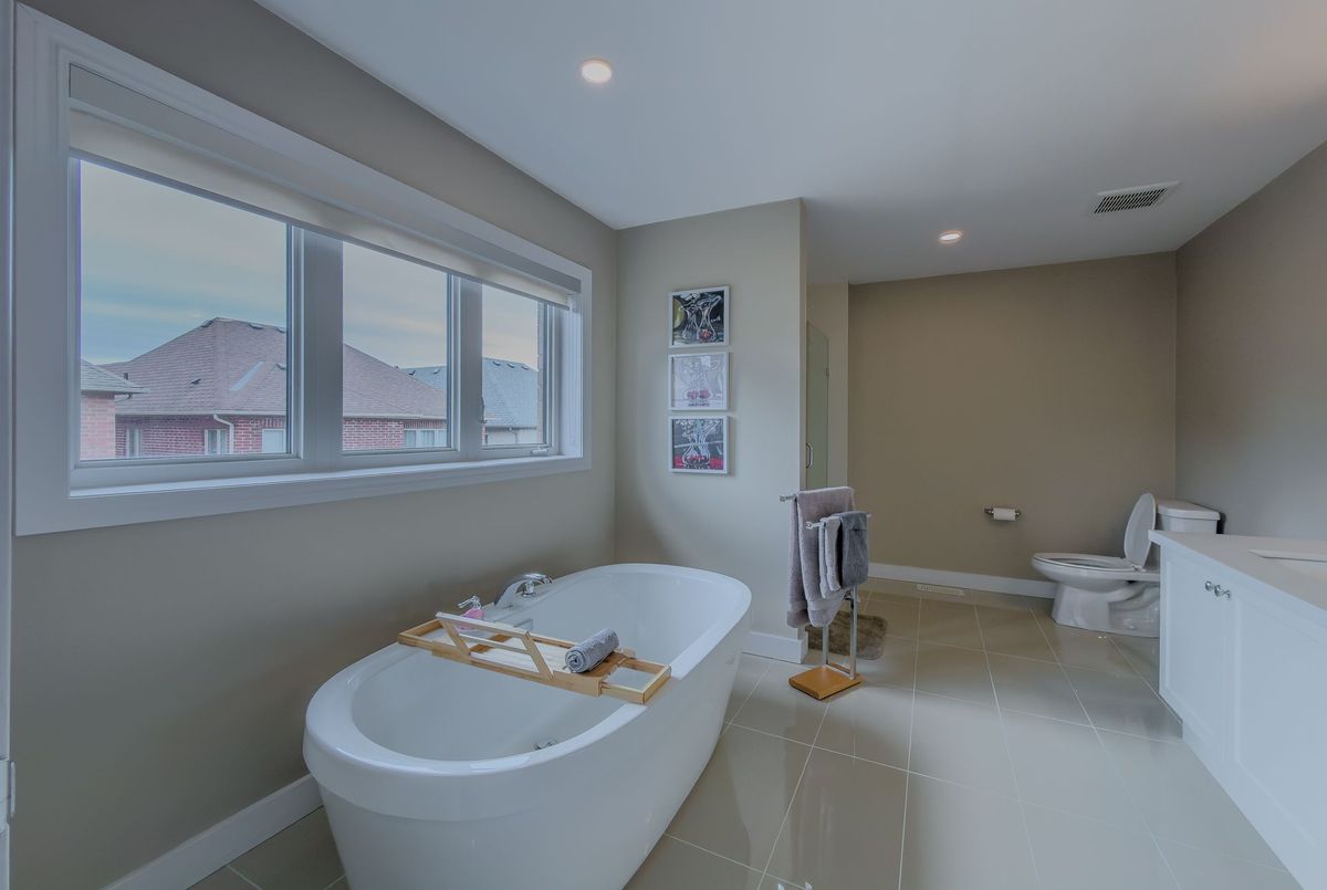 77 Leaden Hall Drive East Gwillimbury 77 Leaden Hall Drive East Gwillimbury