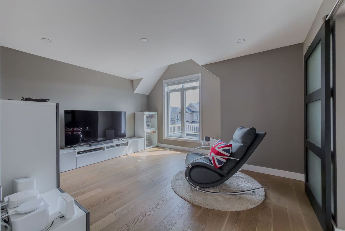 77 Leaden Hall Drive East Gwillimbury 77 Leaden Hall Drive East Gwillimbury