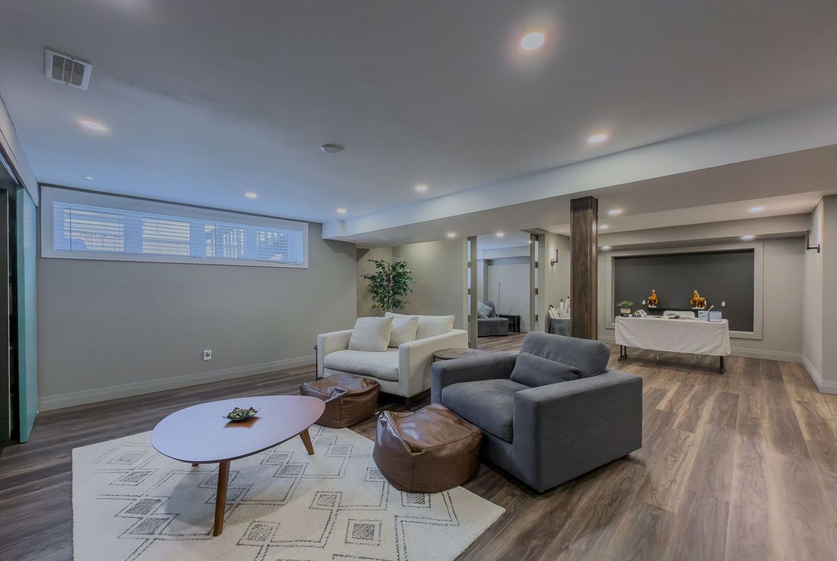 77 Leaden Hall Drive East Gwillimbury 77 Leaden Hall Drive East Gwillimbury