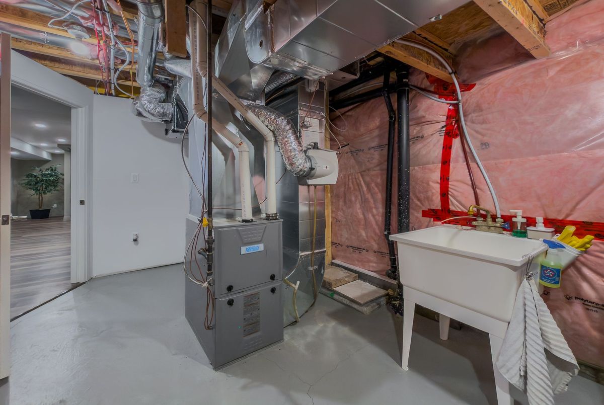 77 Leaden Hall Drive East Gwillimbury 77 Leaden Hall Drive East Gwillimbury