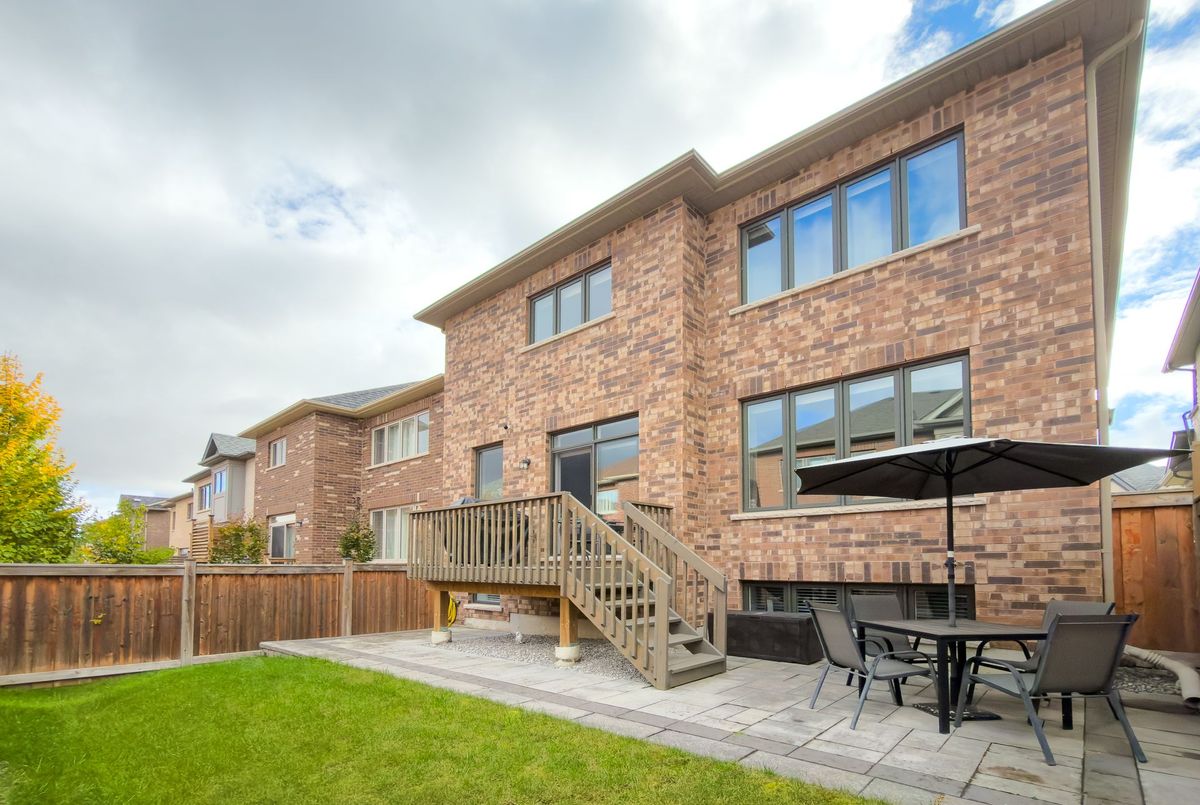 77 Leaden Hall Drive East Gwillimbury 77 Leaden Hall Drive East Gwillimbury