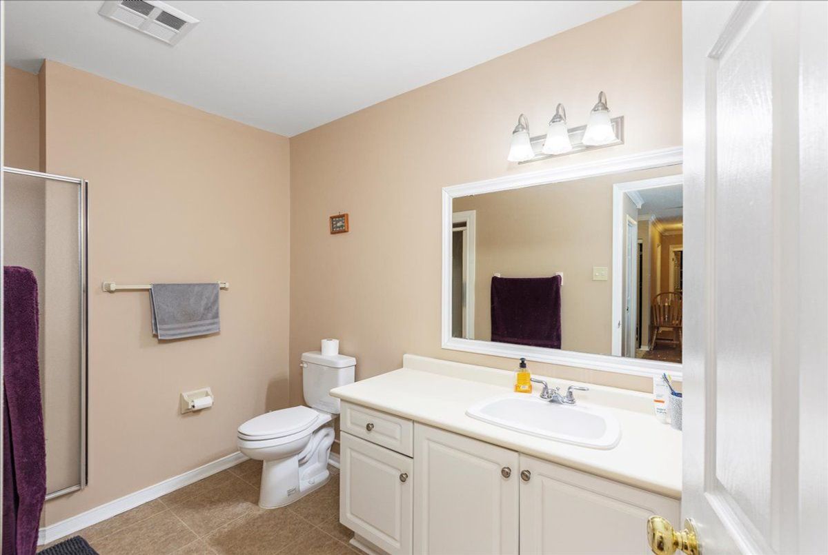 111 Grew Boulevard Georgina 111 Grew Boulevard Georgina