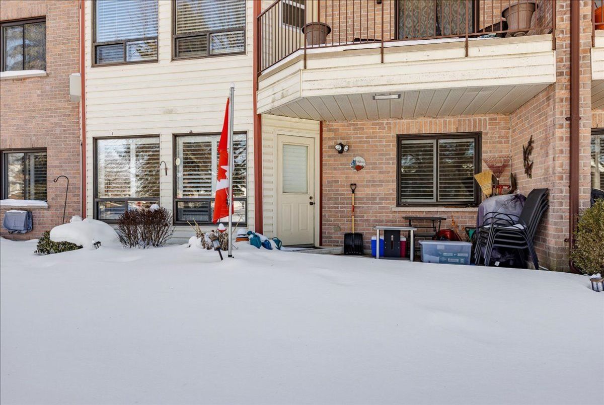 111 Grew Boulevard Georgina 111 Grew Boulevard Georgina