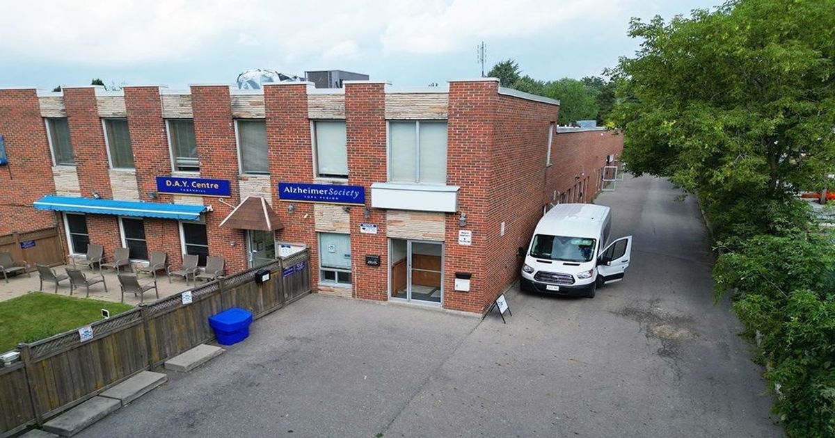 10 Harlech Court Markham