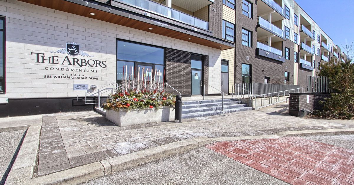 555 William Graham Drive Aurora